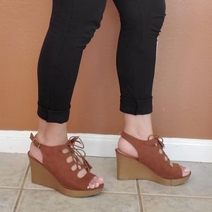 Stylish Brown Wedge Heels